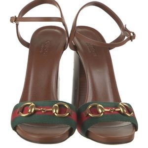 Gucci accent leather heel